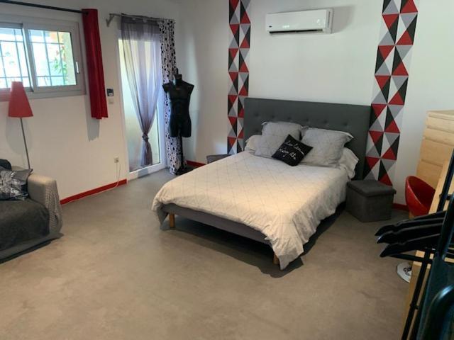 شقة Grand Studio Avec Terrasse فاوفيرت المظهر الخارجي الصورة